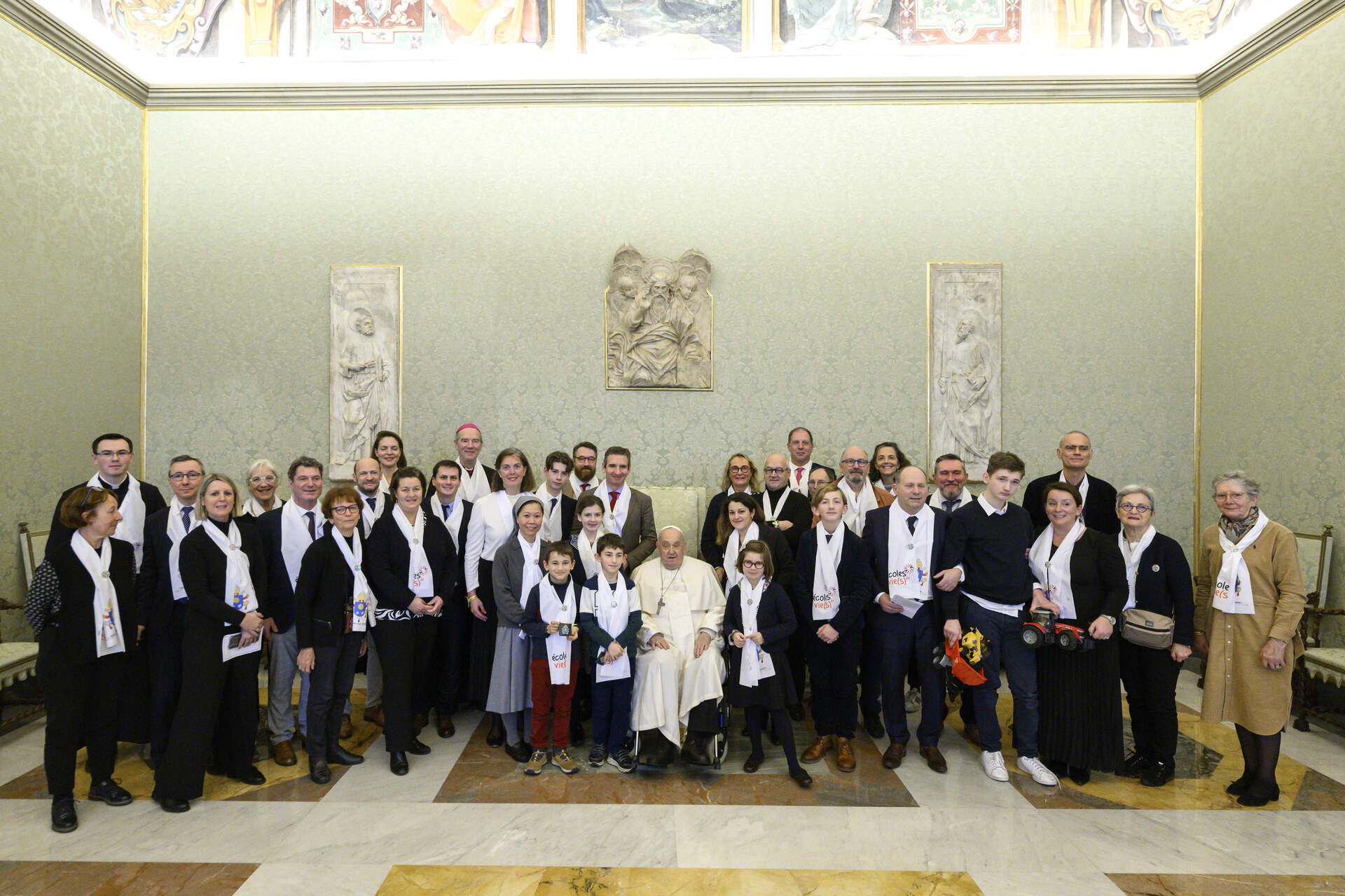 ECOLES DE VIES-VATICAN_PAPE FRANCOIS